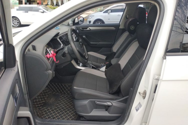 Used Volkswagen T-ROC 2021 Revised Version 280TSI DSG Two-Wheel Drive Elite Connect Edition Left Front Seat