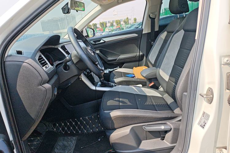 Used Volkswagen T-ROC 2021 280TSI DSG Two-Wheel Drive Elite Connect Edition Left Front Seat