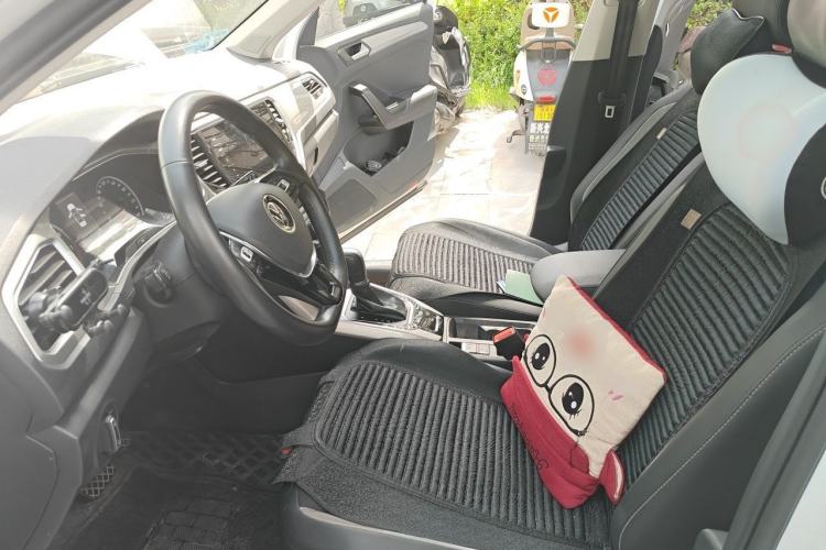 Used Volkswagen T-ROC 2021 280TSI DSG Two-Wheel Drive Elite Connect Edition Left Front Seat