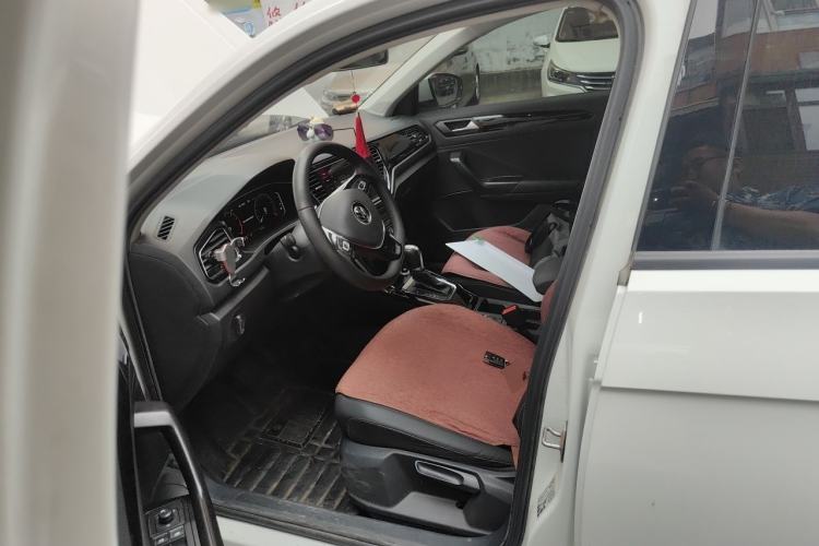 Used Volkswagen T-ROC 2021 Revised Version 280TSI DSG Two-Wheel Drive Comfort & Smart Connectivity Edition Left Front Seat