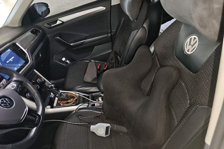 Used Volkswagen T-ROC 2021 280TSI DSG Two-Wheel Drive Elite Connect Edition Left Front Seat