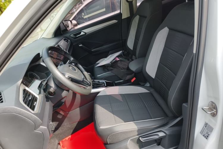 Used Volkswagen T-ROC 2021 Revised Version 280TSI DSG Two-Wheel Drive Elite Connect Edition Left Front Seat