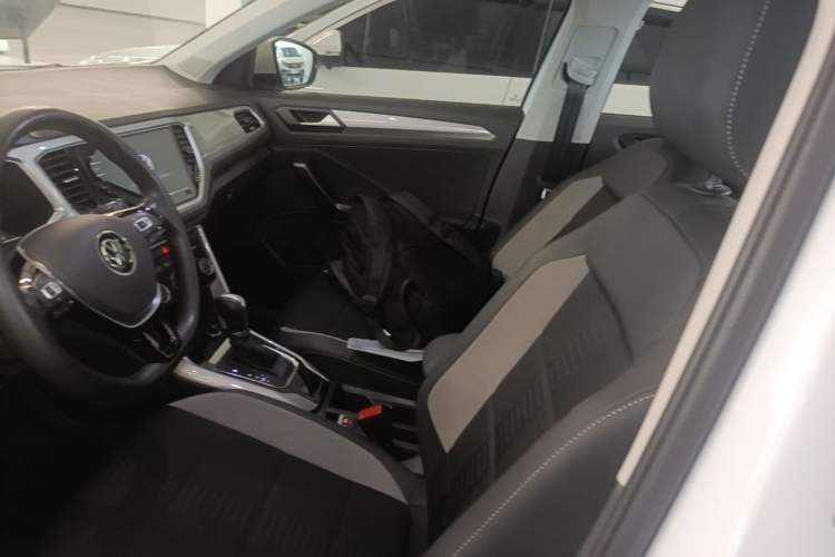 Used Volkswagen T-ROC 2021 280TSI DSG Two-Wheel Drive Elite Connect Edition Left Front Seat