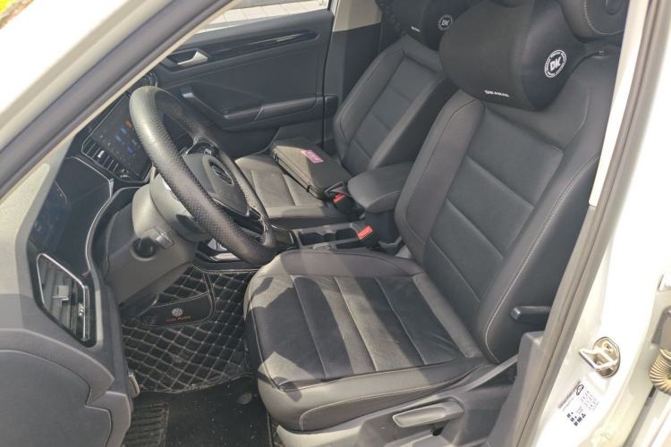 Used Volkswagen T-ROC 2021 Revised Version 280TSI DSG Two-Wheel Drive Comfort & Smart Connectivity Edition Left Front Seat