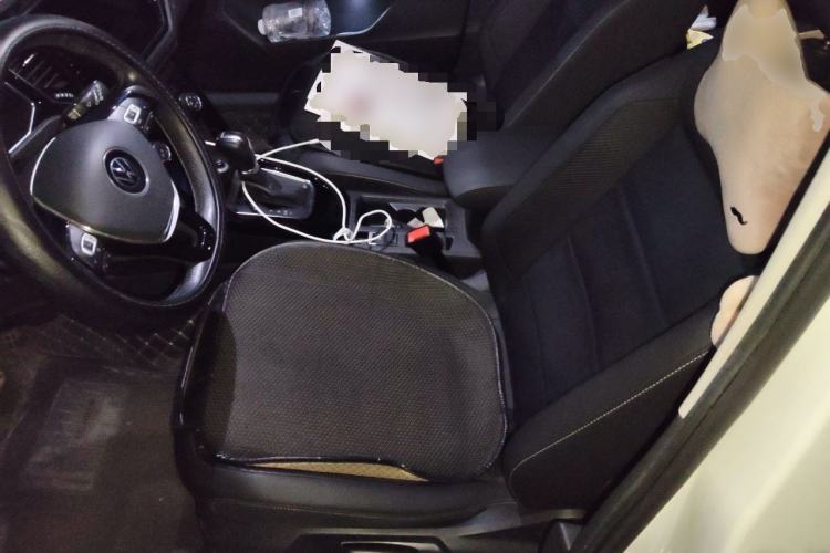 Used Volkswagen T-ROC 2021 280TSI DSG Two-Wheel Drive R-Line Pro Connected Version Left Front Seat