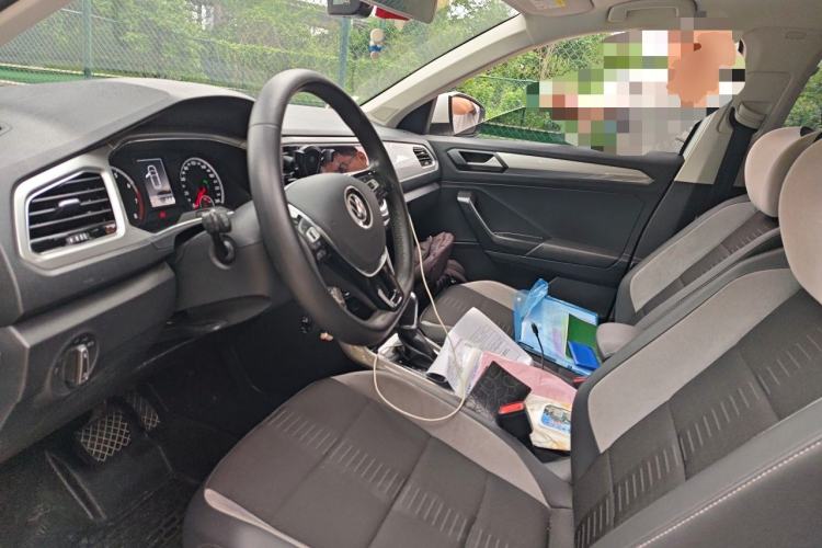 Used Volkswagen T-ROC 2021 Revised Version 280TSI DSG Two-Wheel Drive Elite Connect Edition Left Front Seat