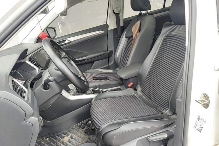 Used Volkswagen T-ROC 2021 280TSI DSG Two-Wheel Drive Elite Connect Edition Left Front Seat