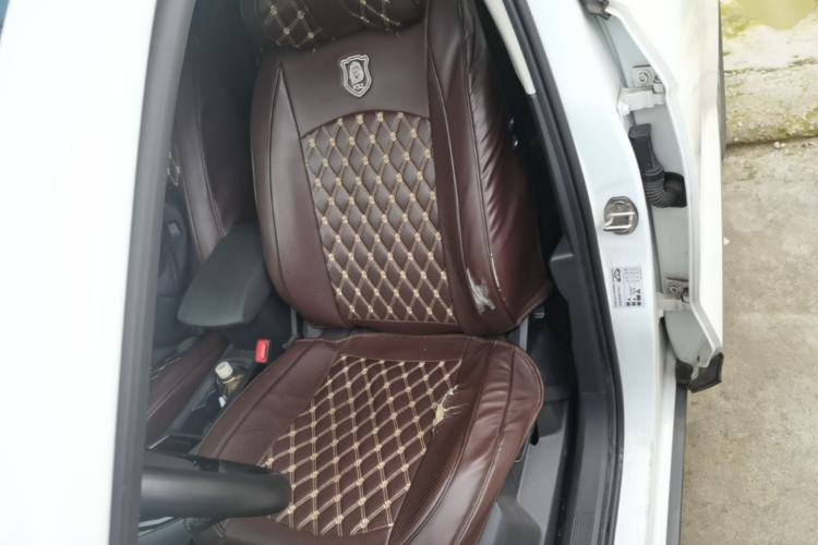 Used Volkswagen T-ROC 2021 280TSI DSG Two-Wheel Drive Elite Connect Edition Left Front Seat
