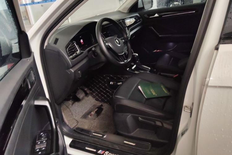 Used Volkswagen T-ROC 2021 280TSI DSG Two-Wheel Drive Comfort Connect Edition Left Front Seat