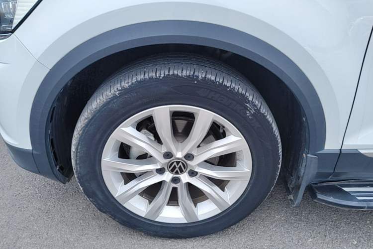 Used Volkswagen T-ROC 2021 280TSI DSG Two-Wheel Drive Elite Connect Edition Left Front Wheel Hub