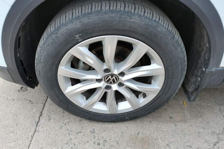 Used Volkswagen T-ROC 2021 280TSI DSG Two-Wheel Drive Elite Connect Edition Left Front Wheel Hub