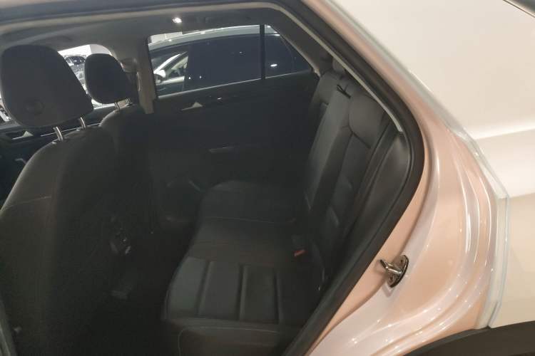 Used Volkswagen T-ROC 2021 Revised Version 280TSI DSG Two-Wheel Drive Comfort & Smart Connectivity Edition Left Rear Seat