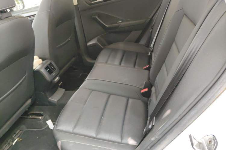 Used Volkswagen T-ROC 2021 Revised Version 280TSI DSG Two-Wheel Drive Comfort & Smart Connectivity Edition Left Rear Seat