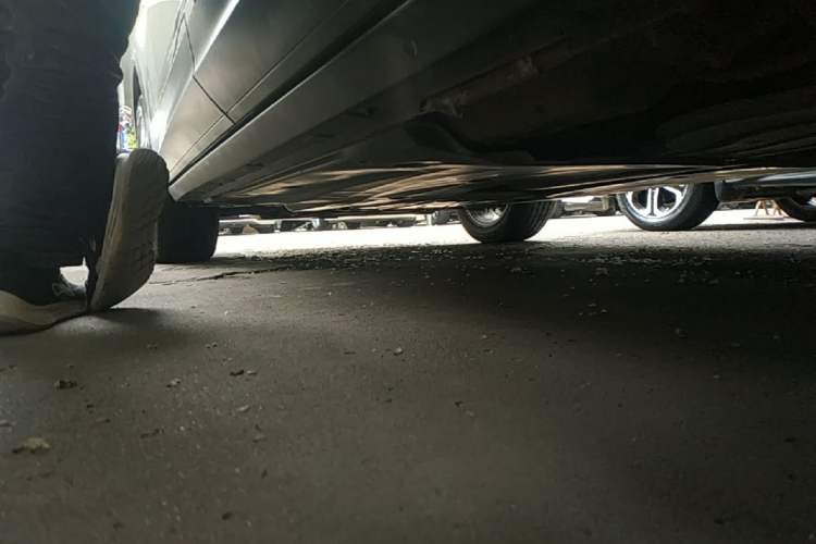 Used Volkswagen T-ROC 2021 280TSI DSG Two-Wheel Drive Elite Connect Edition Left Side Sill
