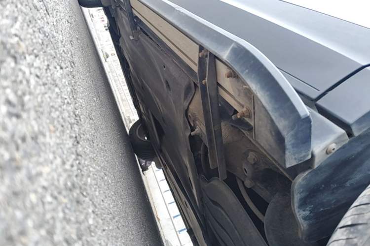 Used Volkswagen T-ROC 2021 280TSI DSG Two-Wheel Drive Elite Connect Edition Left Side Sill