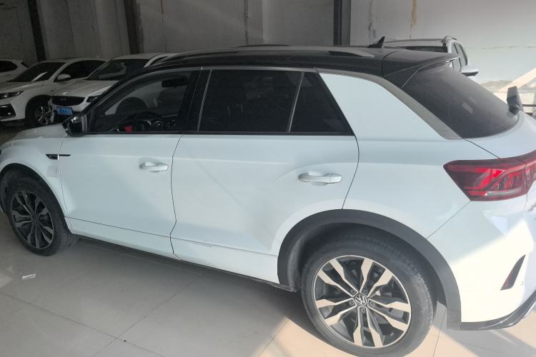 Used Volkswagen T-ROC 2021 280TSI DSG Two-Wheel Drive R-Line Pro Connected Version Left Side