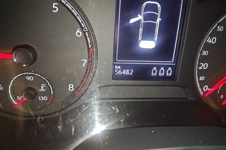 Used Volkswagen T-ROC 2021 Revised Version 280TSI DSG Two-Wheel Drive Elite Connect Edition Odometer Close Up