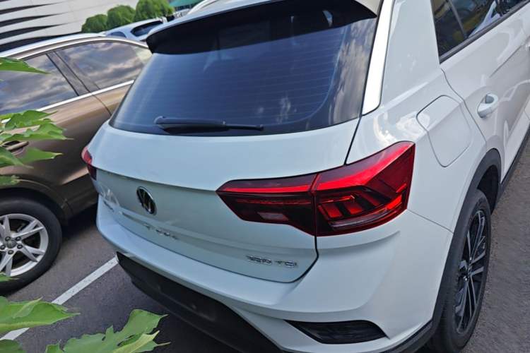 Used Volkswagen T-ROC 2021 280TSI DSG Two-Wheel Drive Comfort Connect Edition Rear