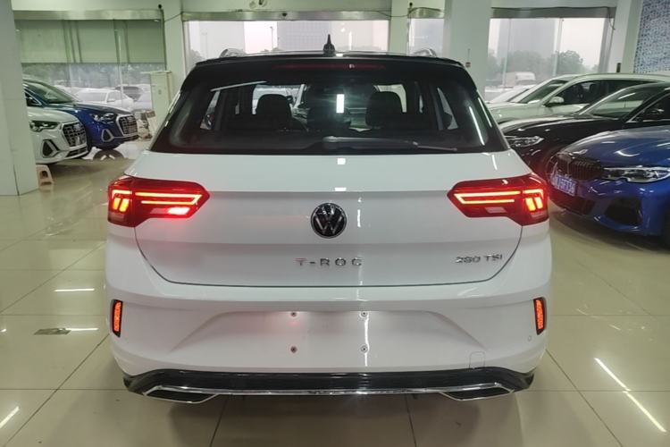 Used Volkswagen T-ROC 2021 Revised Version 280TSI DSG Two-Wheel Drive R-Line Pro Connected Car Edition Rear