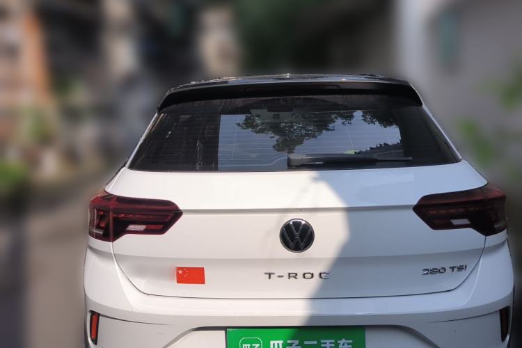 Used Volkswagen T-ROC 2021 Revised Version 280TSI DSG Two-Wheel Drive R-Line Pro Connected Car Edition Rear