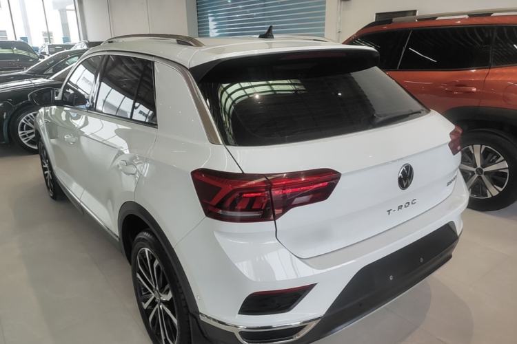 Used Volkswagen T-ROC 2021 280TSI DSG Two-Wheel Drive Comfort Connect 30th Anniversary Edition Rear Left 45 Deg