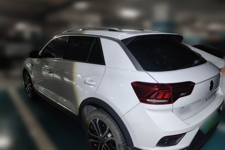 Used Volkswagen T-ROC 2021 280TSI DSG Two-Wheel Drive Comfort Connect 30th Anniversary Edition Rear Left 45 Deg