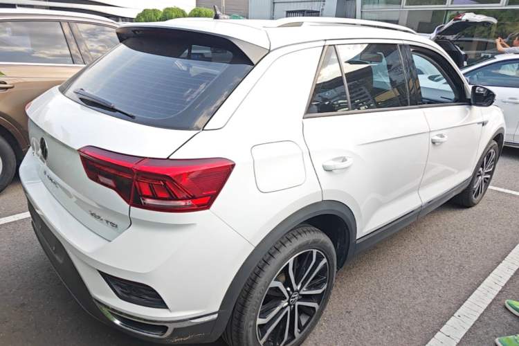 Used Volkswagen T-ROC 2021 280TSI DSG Two-Wheel Drive Comfort Connect Edition Rear Right 45 Deg