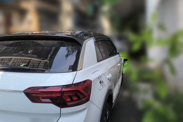 Used Volkswagen T-ROC 2021 Revised Version 280TSI DSG Two-Wheel Drive R-Line Pro Connected Car Edition Rear Right 45 Deg