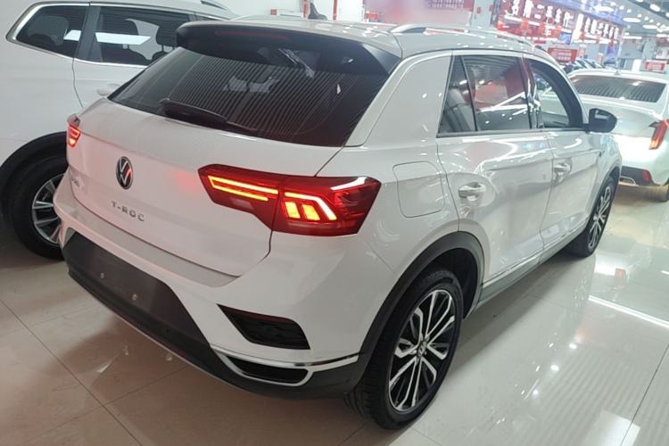 Used Volkswagen T-ROC 2021 280TSI DSG Two-Wheel Drive Comfort Connect Edition Rear Right 45 Deg
