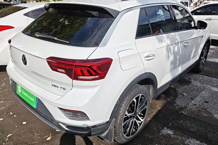 Used Volkswagen T-ROC 2021 280TSI DSG Two-Wheel Drive Comfort Connect Edition Rear Right 45 Deg