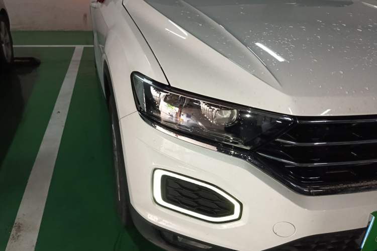Used Volkswagen T-ROC 2021 280TSI DSG Two-Wheel Drive Elite Connect Edition Right Front Headlight