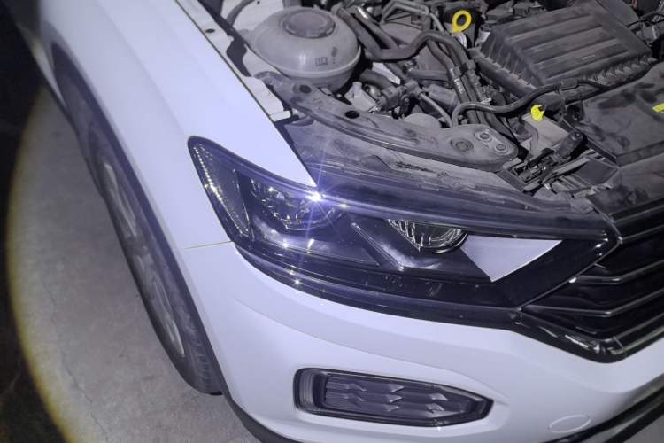 Used Volkswagen T-ROC 2021 Revised Version 280TSI DSG Two-Wheel Drive Elite Connect Edition Right Front Headlight