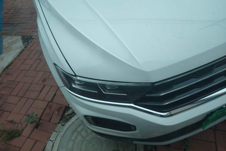 Used Volkswagen T-ROC 2021 Revised Version 280TSI DSG Two-Wheel Drive Elite Connect Edition Right Front Headlight