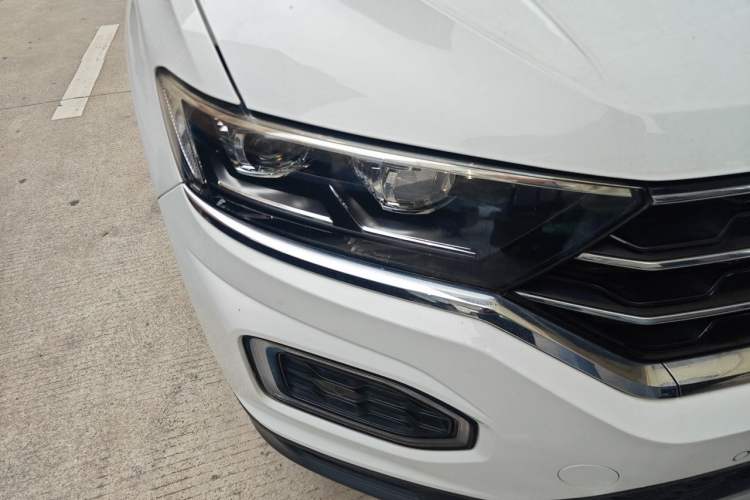 Used Volkswagen T-ROC 2021 280TSI DSG Two-Wheel Drive Luxury Smart Connectivity Version Right Front Headlight