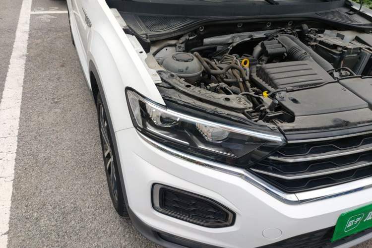 Used Volkswagen T-ROC 2021 280TSI DSG Two-Wheel Drive Comfort Connect Edition Right Front Headlight