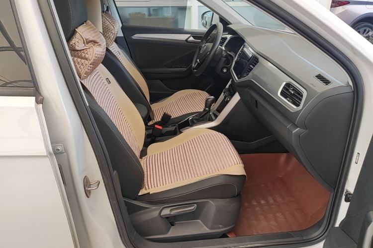Used Volkswagen T-ROC 2021 Revised Version 280TSI DSG Two-Wheel Drive Elite Connect Edition Right Front Seat
