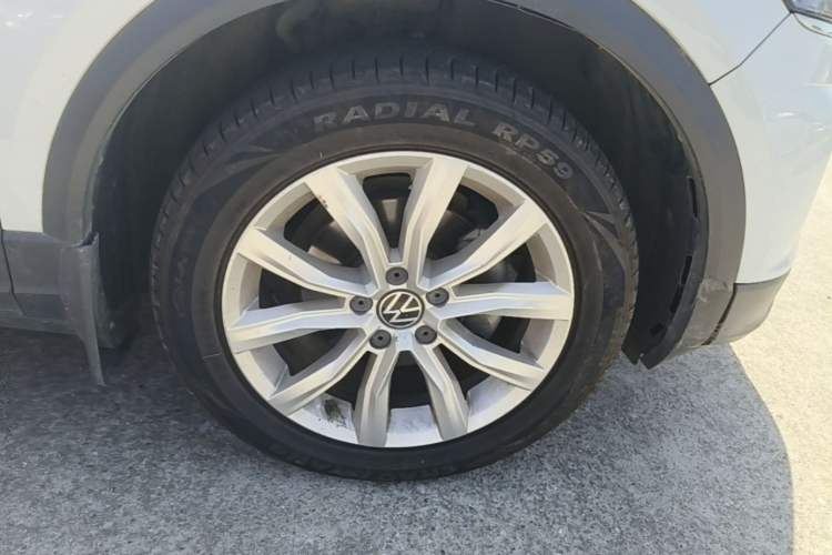 Used Volkswagen T-ROC 2021 280TSI DSG Two-Wheel Drive Elite Connect Edition Right Front Wheel Hub