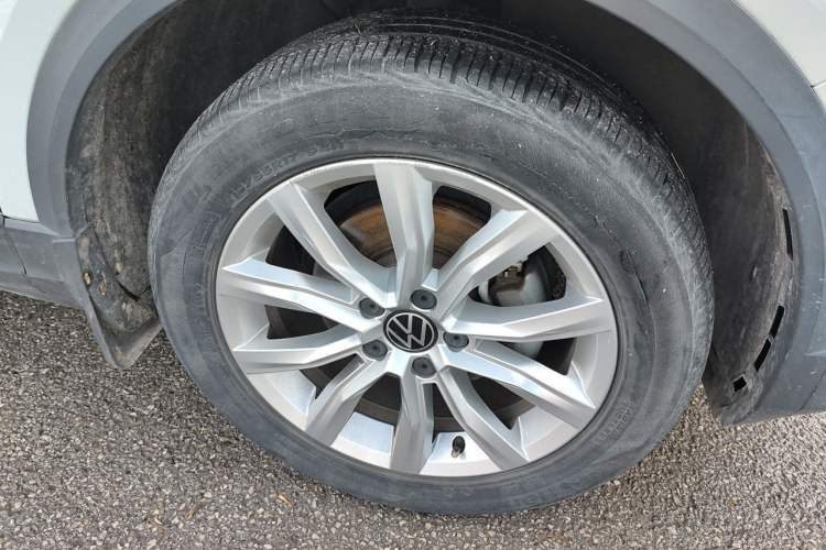 Used Volkswagen T-ROC 2021 280TSI DSG Two-Wheel Drive Elite Connect Edition Right Front Wheel Hub