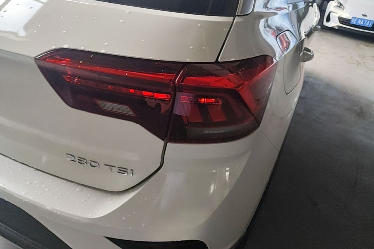 Used Volkswagen T-ROC 2021 280TSI DSG Two-Wheel Drive Elite Connect Edition Right Rear Taillight