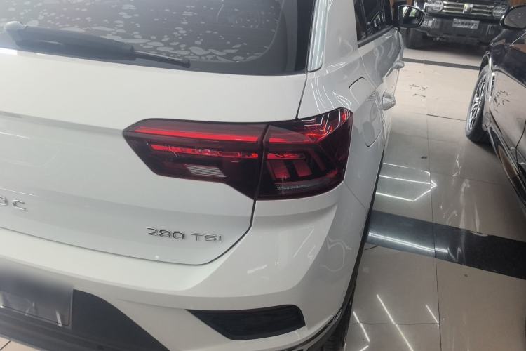 Used Volkswagen T-ROC 2021 280TSI DSG Two-Wheel Drive Comfort Connect Edition Right Rear Taillight