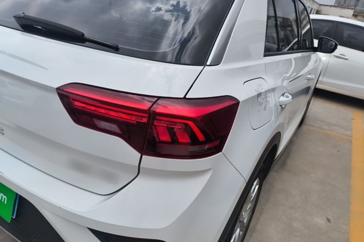 Used Volkswagen T-ROC 2021 Revised Version 280TSI DSG Two-Wheel Drive Elite Connect Edition Right Rear Taillight
