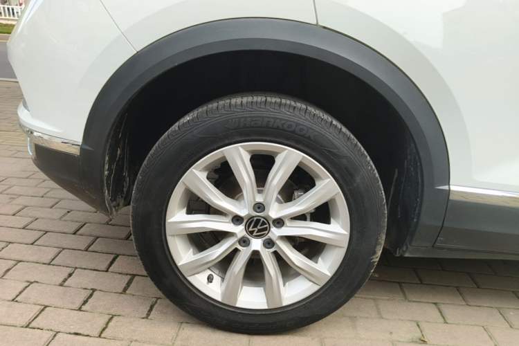 Used Volkswagen T-ROC 2021 280TSI DSG Two-Wheel Drive Elite Connect Edition Right Rear Wheel Hub