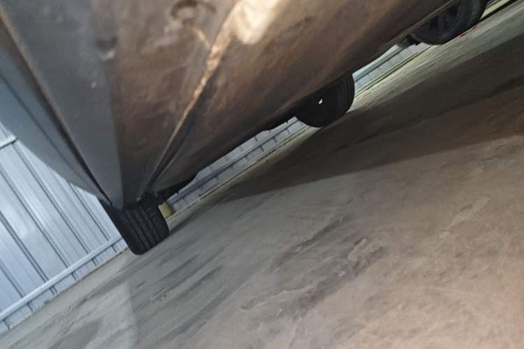Used Volkswagen T-ROC 2021 280TSI DSG Two-Wheel Drive Comfort Connect Edition Right Side Sill