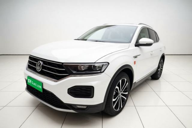 Ojetý Volkswagen T-ROC 2021 Revised Version 280TSI DSG Two-Wheel Drive Comfort & Smart Connectivity Edition