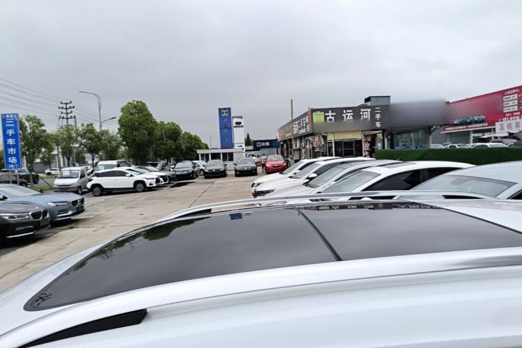 Used Volkswagen T-ROC 2021 280TSI DSG Two-Wheel Drive Comfort Connect Edition Roof