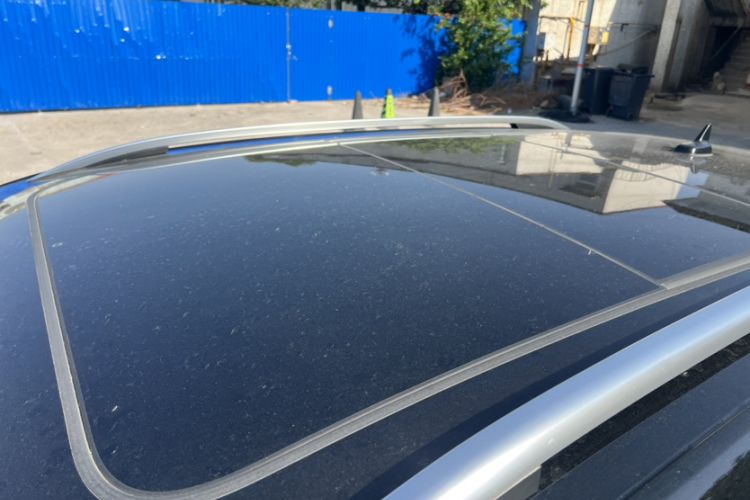 Used Volkswagen T-ROC 2021 280TSI DSG Two-Wheel Drive R-Line Pro Connected Version Roof