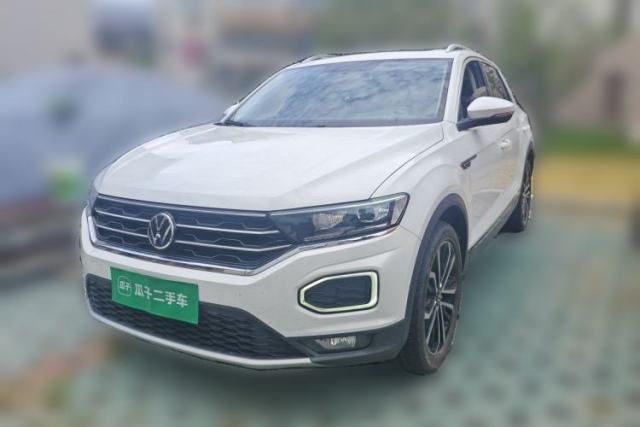 Używany Volkswagen T-ROC 2021 280TSI DSG Two-Wheel Drive Comfort Connect Edition
