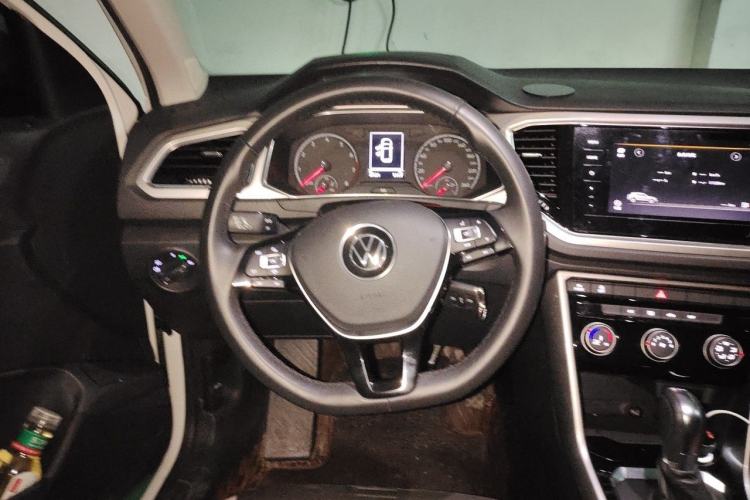 Used Volkswagen T-ROC 2021 Revised Version 280TSI DSG Two-Wheel Drive Elite Connect Edition Steering Wheel