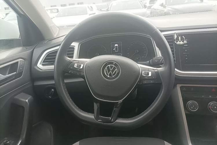 Used Volkswagen T-ROC 2021 280TSI DSG Two-Wheel Drive Elite Connect Edition Steering Wheel