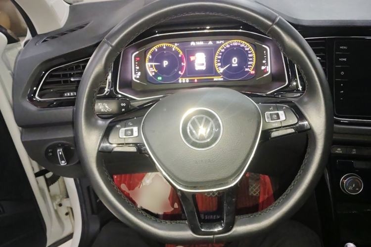 Used Volkswagen T-ROC 2021 280TSI DSG Two-Wheel Drive Comfort Connect Edition Steering Wheel